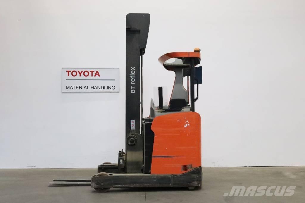 Toyota RRE160H Reachtruck