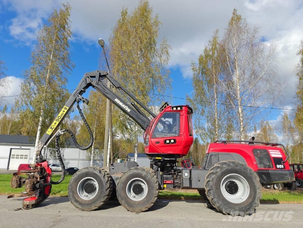 Komatsu 951 Skovningsmaskiner