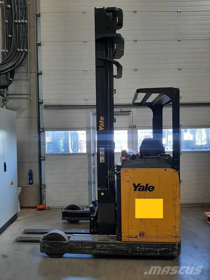 Yale MR16H Reachtruck