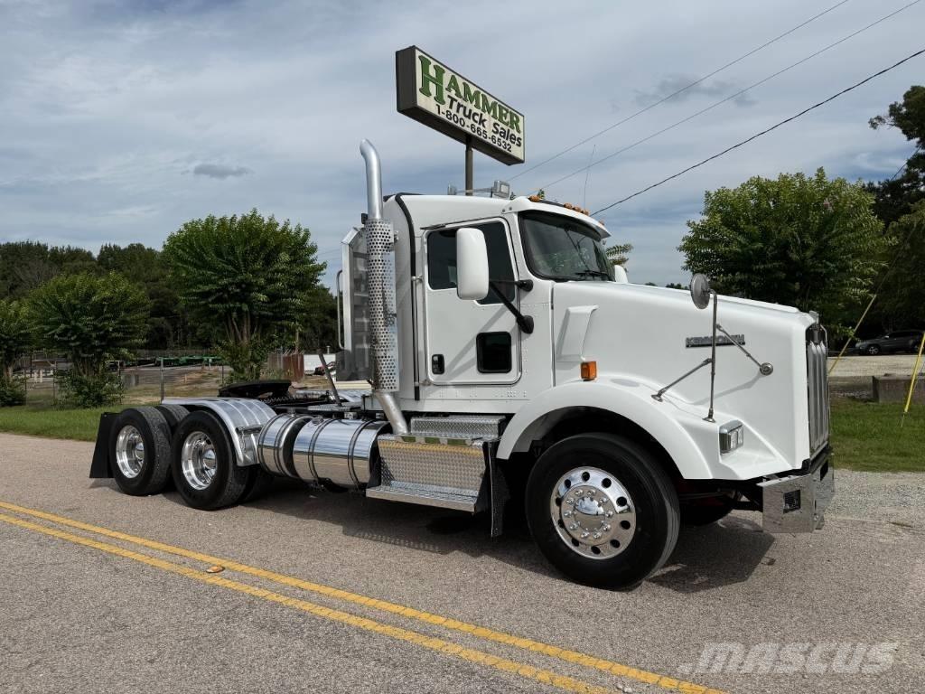 Kenworth T 800 Trækkere