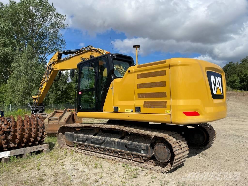 CAT 323 Gravemaskiner på larvebånd
