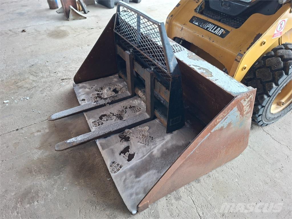 CAT 226 B3 4X4 Entreprenør - Andet