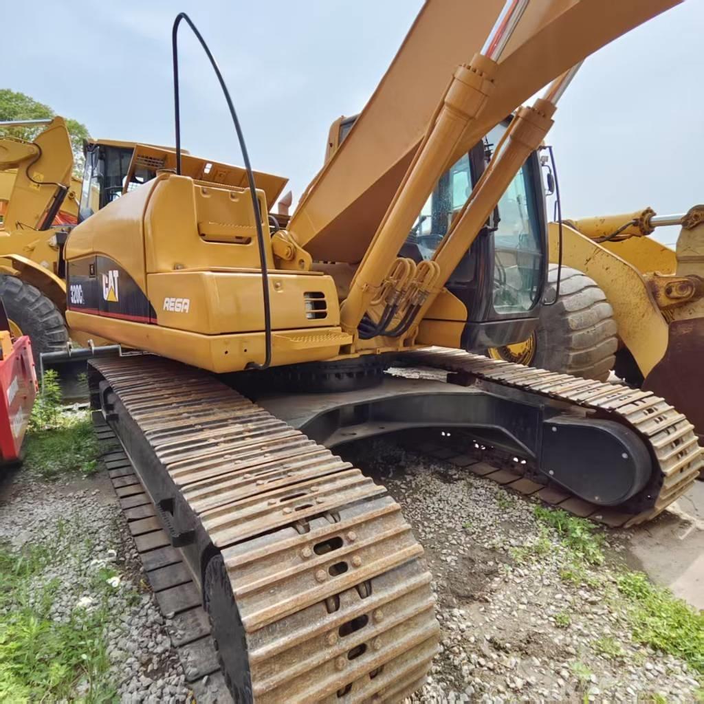 CAT 320 C L Gravemaskiner på larvebånd