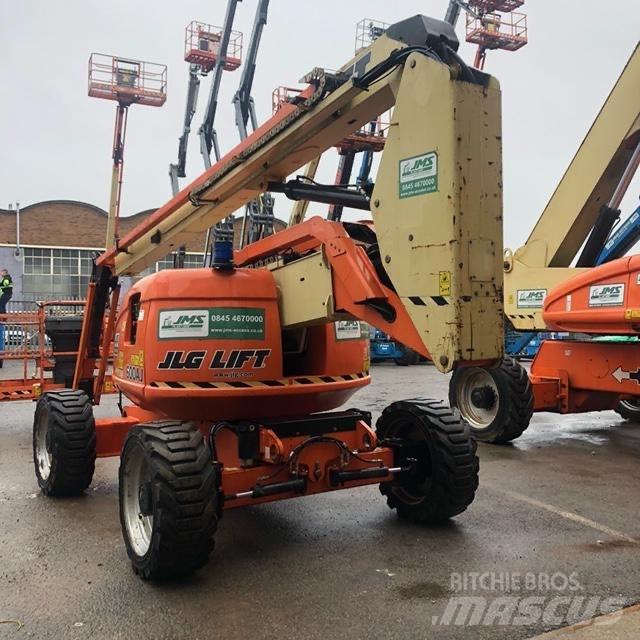 JLG 600 AJ Bomlifte med knækarm