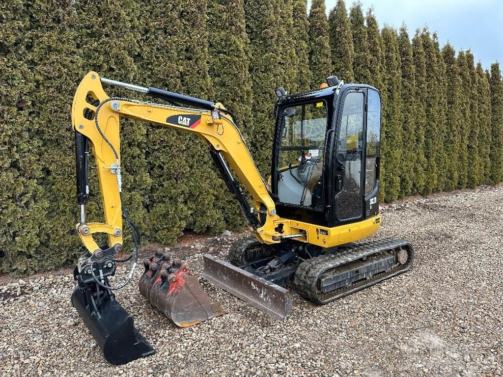 CAT 302.7 D CR Minigravemaskiner