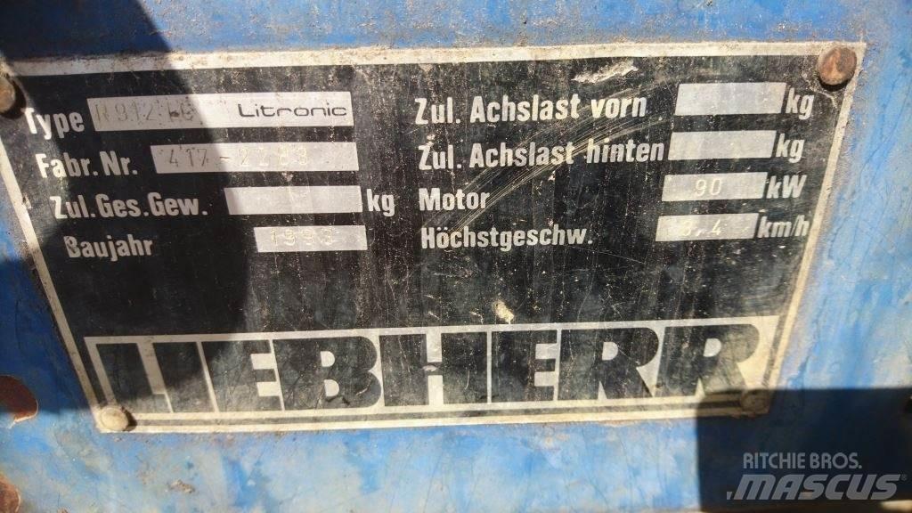 Liebherr R912LC Gravemaskiner på larvebånd