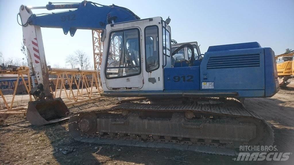 Liebherr R912LC Gravemaskiner på larvebånd