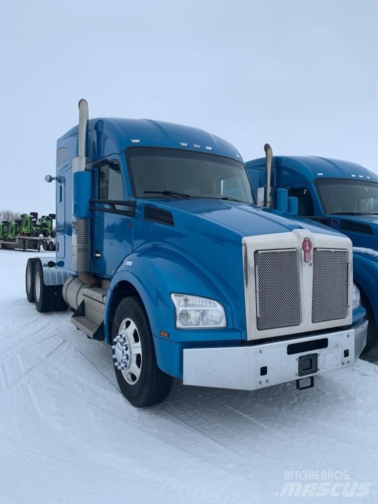 Kenworth T-880 Trækkere