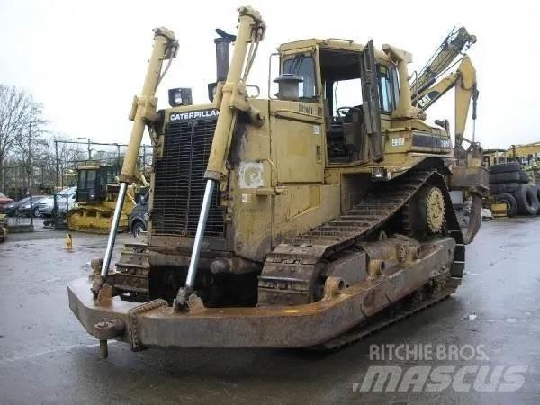 CAT D8N Bulldozer på larvebånd