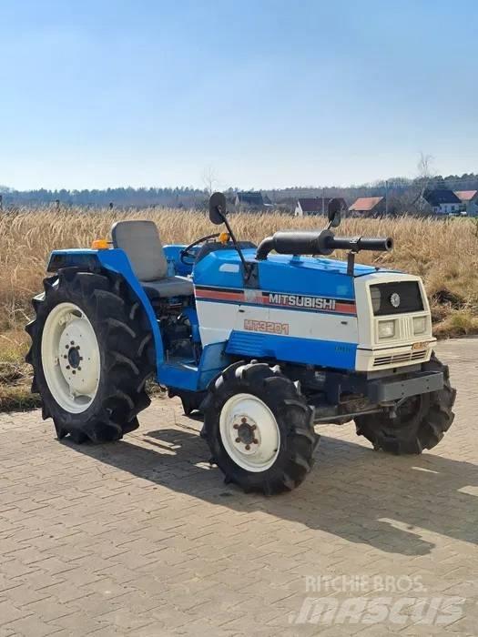 Mitsubishi MT3201 Kompakte traktorer