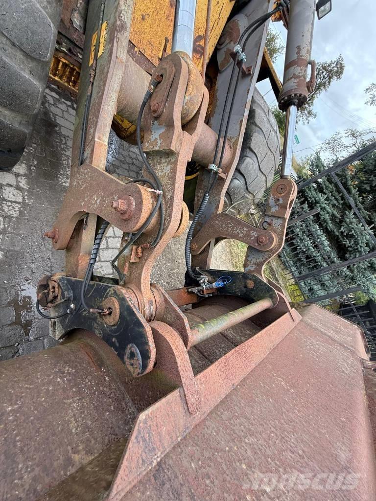 Volvo L 120 Læssemaskiner på hjul