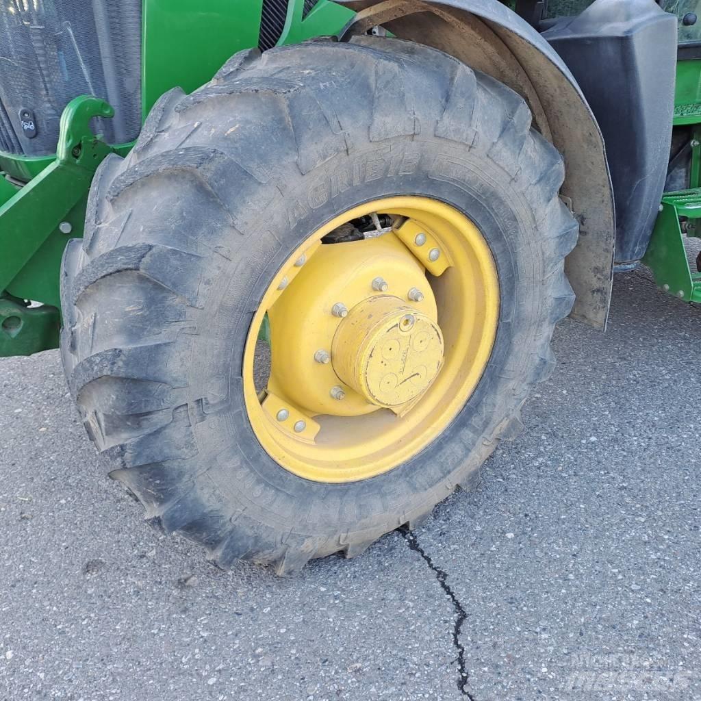 John Deere 5125R Traktorer