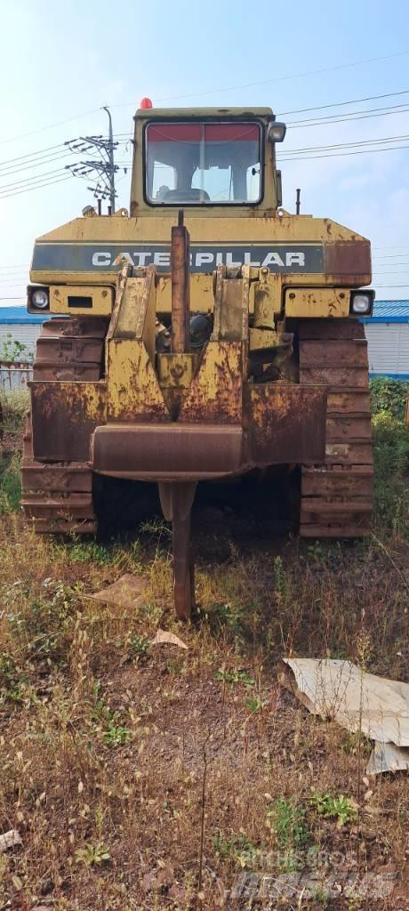 CAT D 9 N Bulldozer på larvebånd
