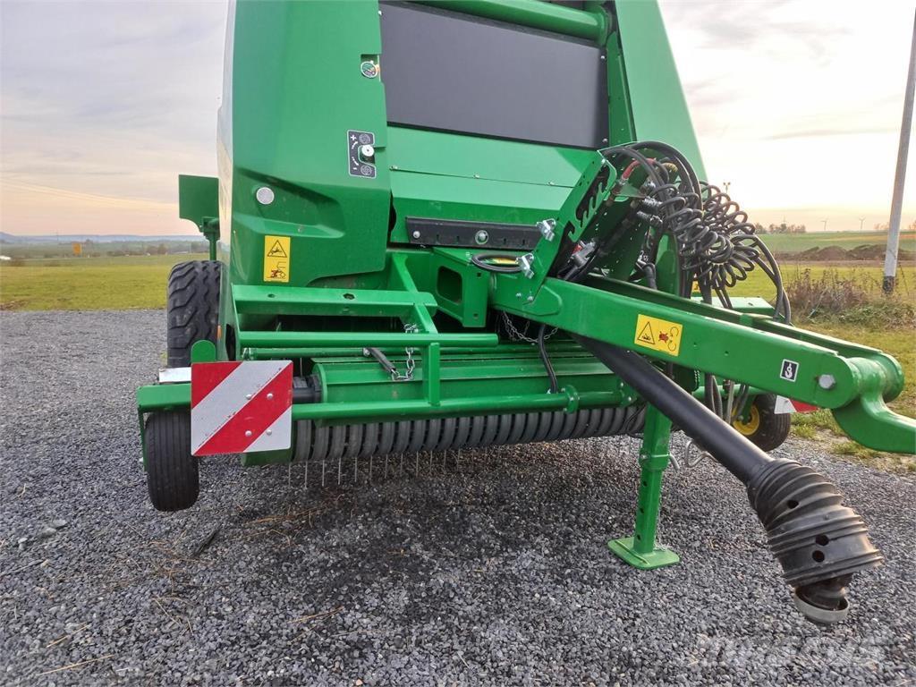 John Deere V461M Rundballe-pressere