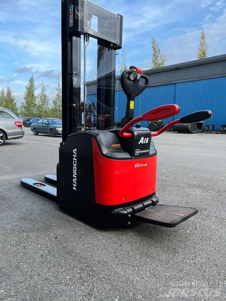 Hangcha CDD16-AC1S Selvkørende stablere