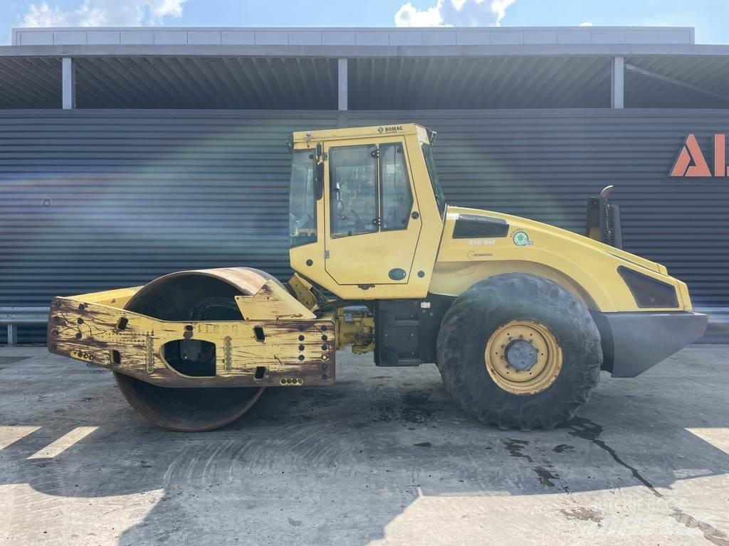 Bomag BW 216 DH-4 Enkelt tromle