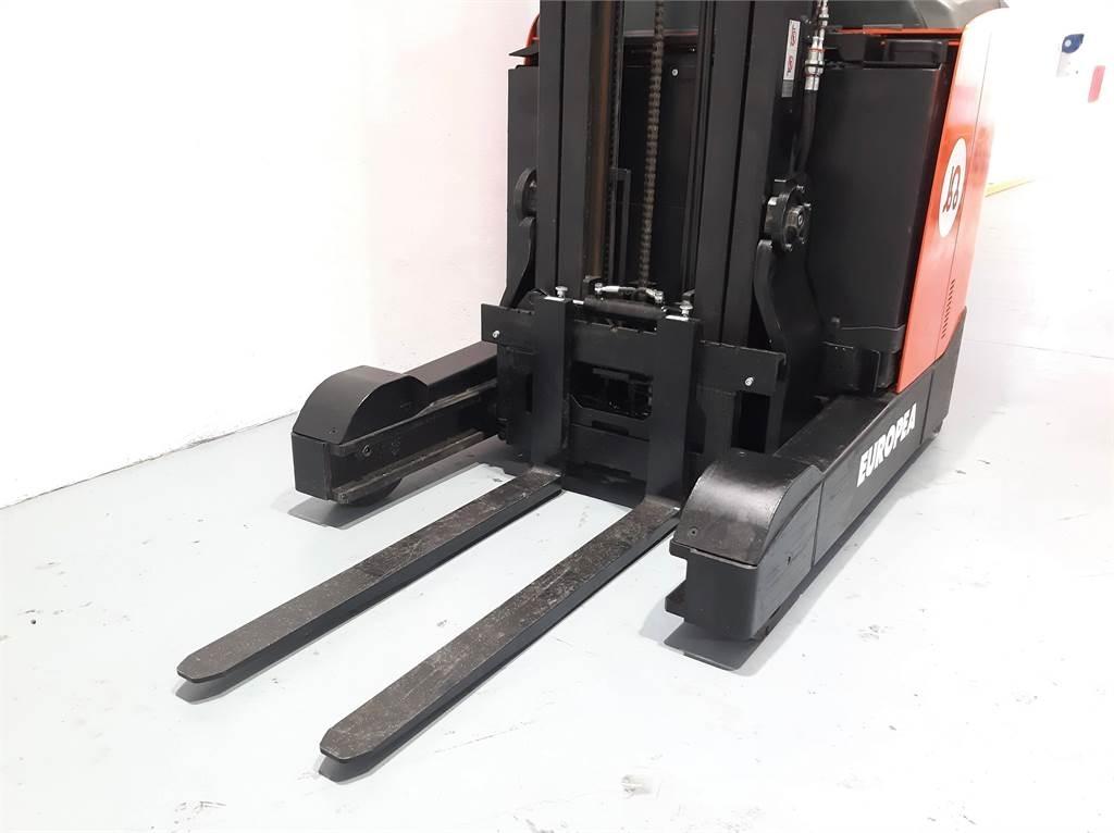 BT RRE 180 E Reachtruck