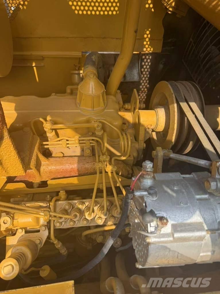 CAT D 7 G Vejhøvle / Gradere