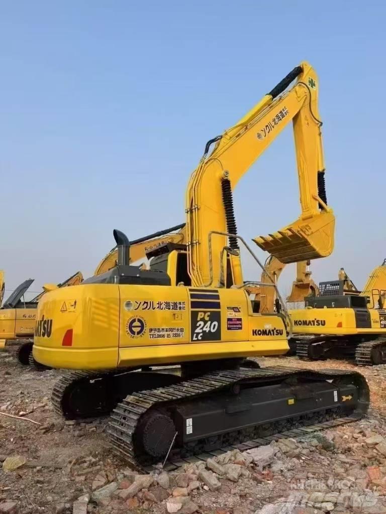 Komatsu PC 240 Gravemaskiner på larvebånd