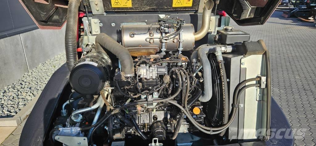 Yanmar V 80 Læssemaskiner på hjul