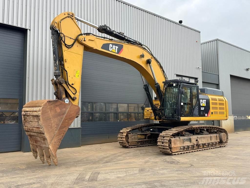 CAT 352F Gravemaskiner på larvebånd