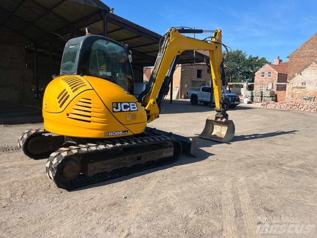 JCB 8085 ZTS Midi-gravemaskiner 7t - 12t