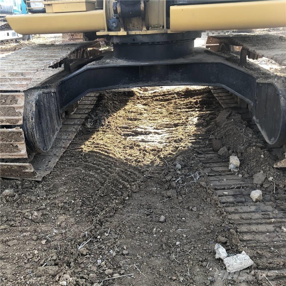 CAT 307E2 Midi-gravemaskiner 7t - 12t