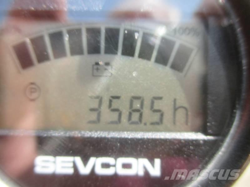 Manitou 170AETJ Bomlifte med knækarm