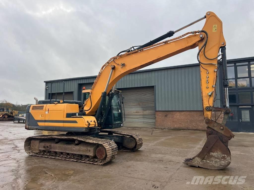 Hyundai HX 220 L Gravemaskiner på larvebånd