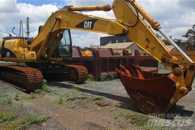 CAT 320C Minigravemaskiner