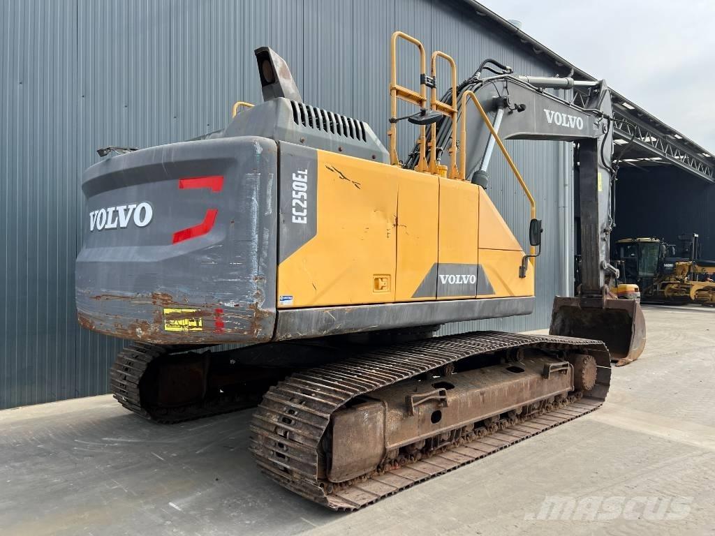 Volvo EC250E L Gravemaskiner på larvebånd