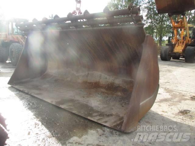 CAT 992 C Skovle