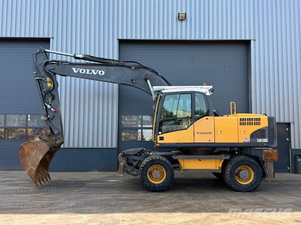 Volvo EW180C Gravemaskiner på hjul