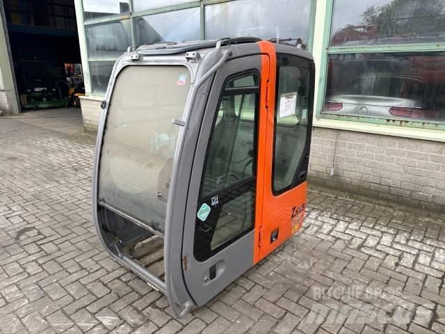 Hitachi Zaxis Kabiner og interiør