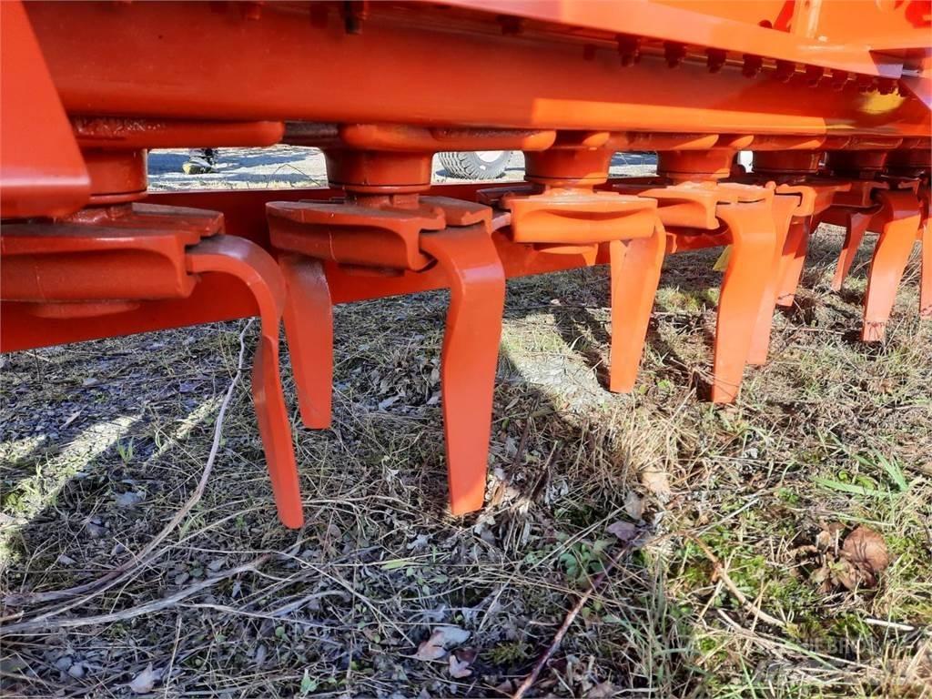 Kuhn HRB 303 D Elektriske harver / jordfræsere