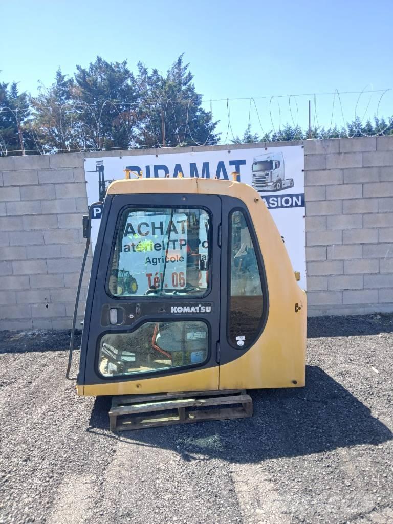 Komatsu PC 210 Kabiner og interiør