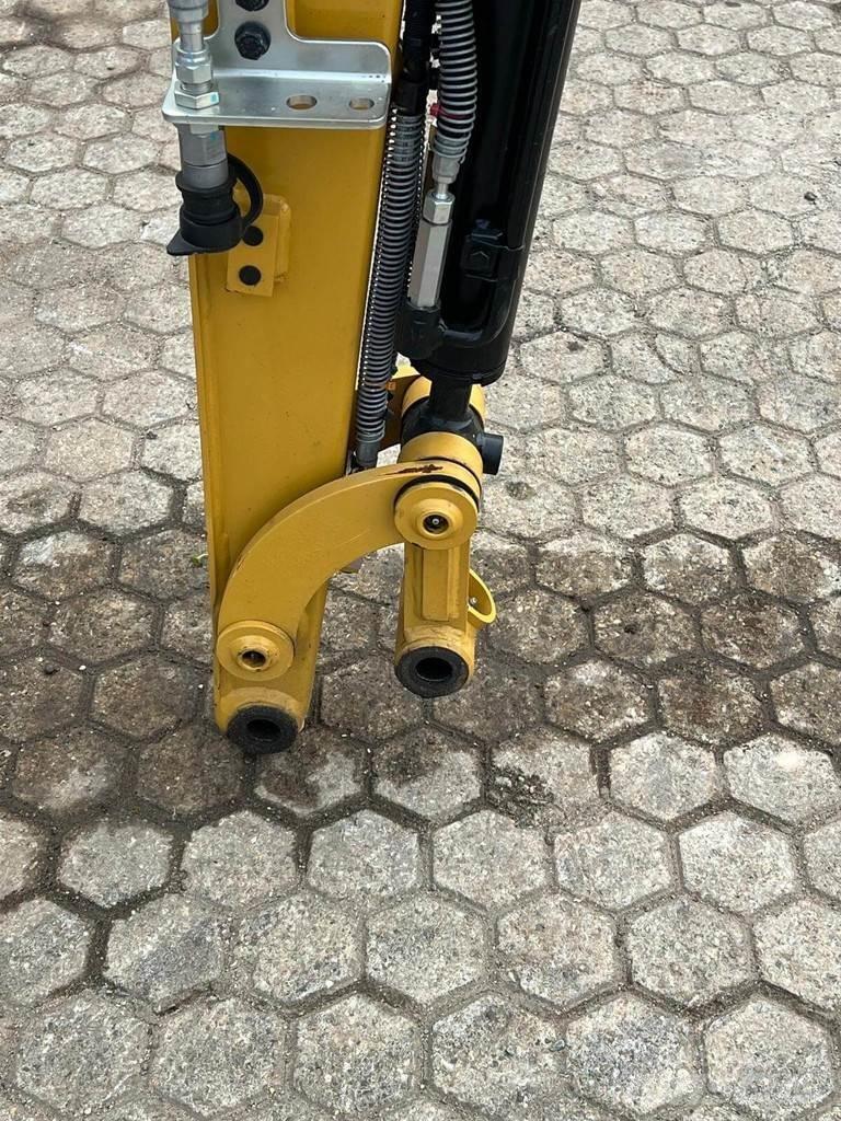 CAT 301.8 Minigravemaskiner