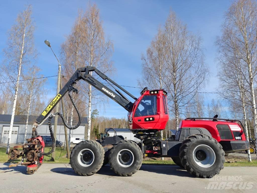 Komatsu 951 Skovningsmaskiner