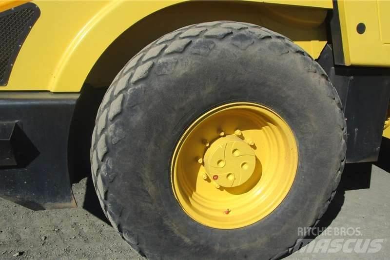 Bomag B213DH-4 Kombi tromle