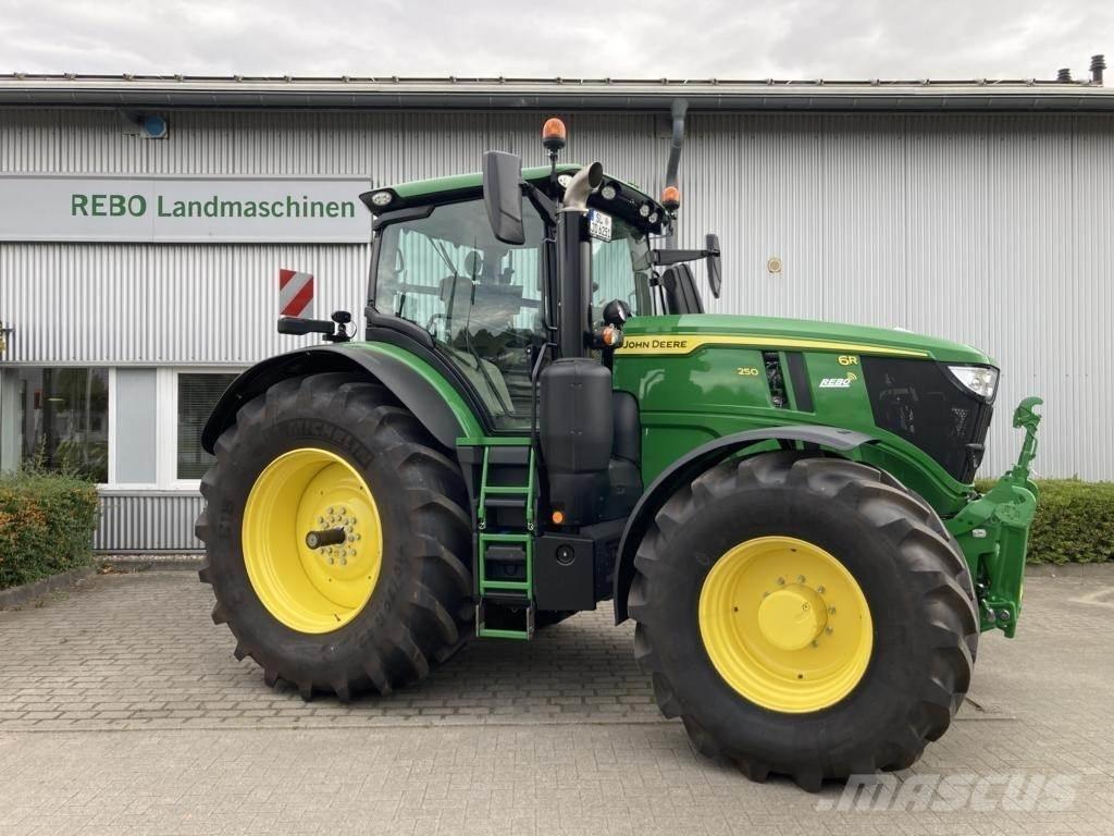 John Deere 6R250 Traktorer