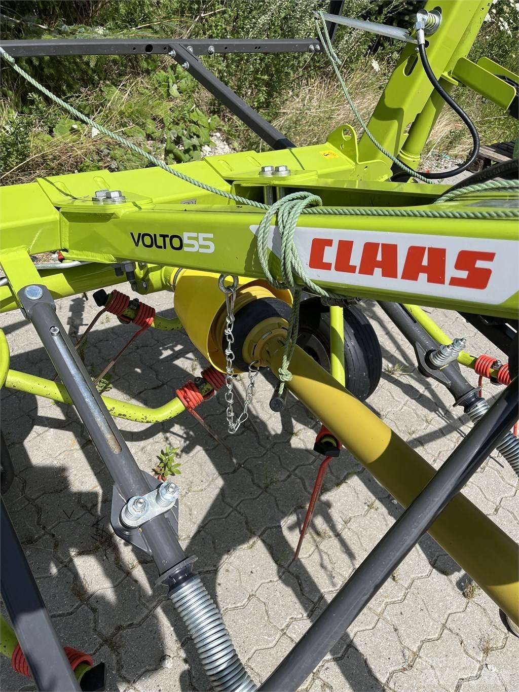 CLAAS Volto 55 River og høvendere