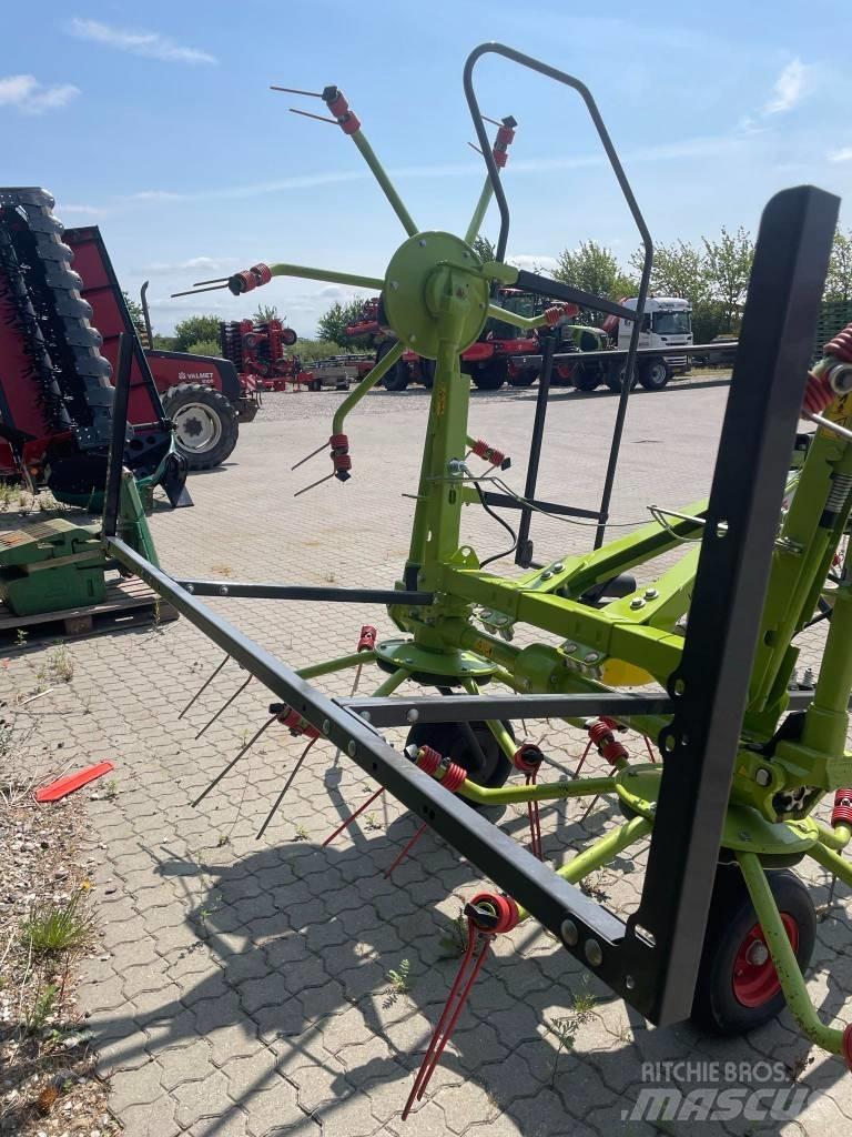 CLAAS Volto 55 River og høvendere