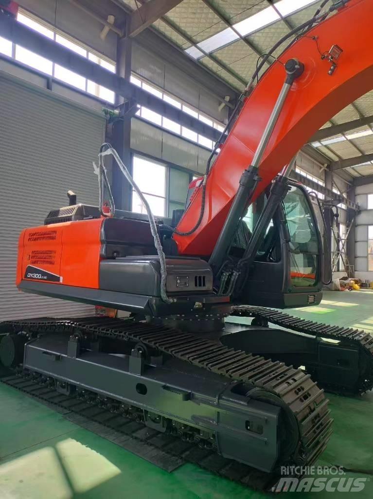 Doosan DX300 Midi-gravemaskiner 7t - 12t