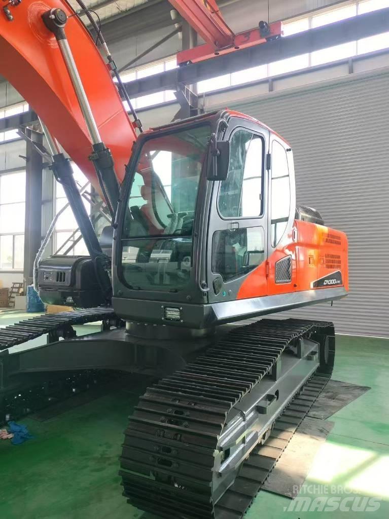 Doosan DX300 Midi-gravemaskiner 7t - 12t