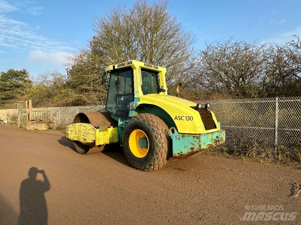 Ammann ASC 130 Enkelt tromle