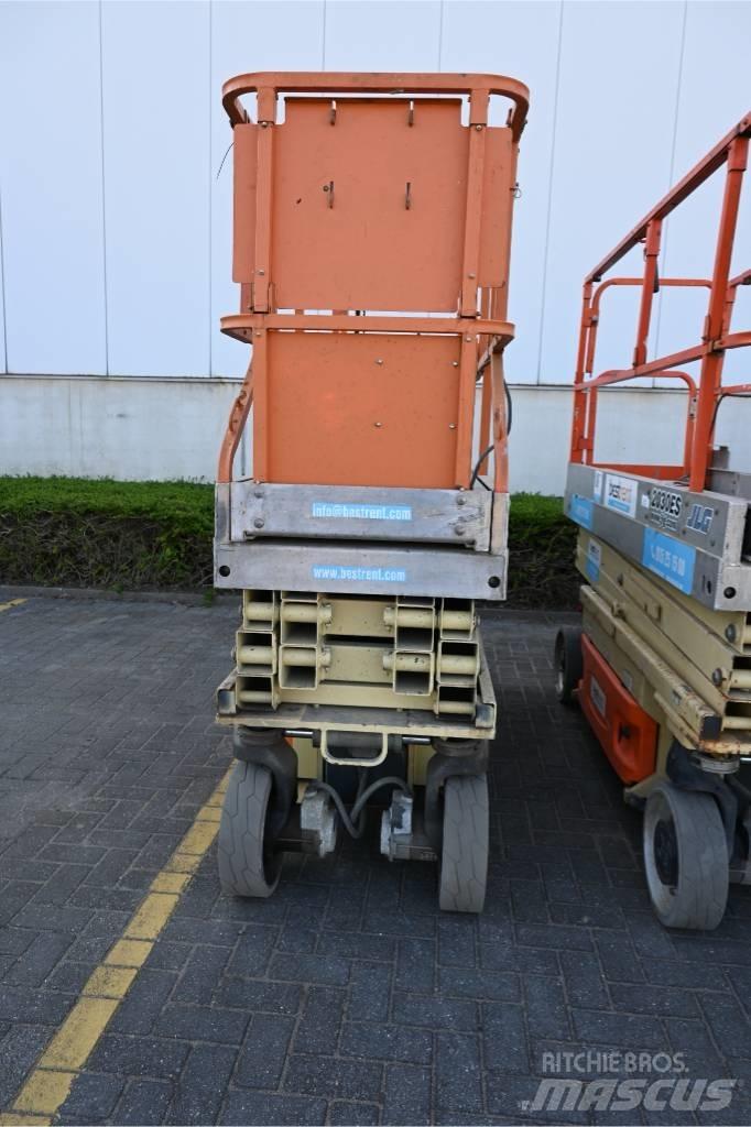 JLG 2030 ES Saxlifte