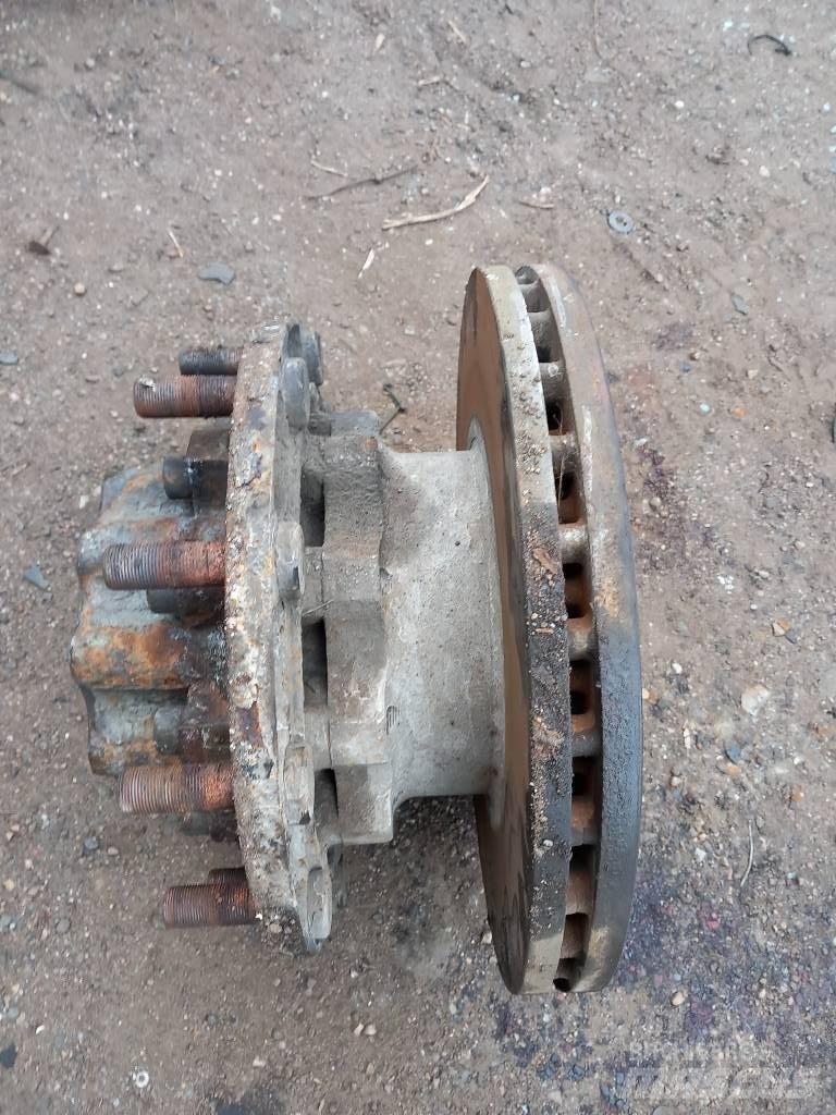 MAN TGM  81357010155 Aksler