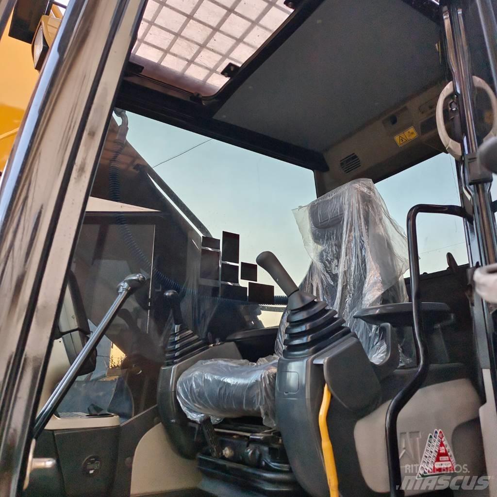 CAT 330 D Gravemaskiner på larvebånd