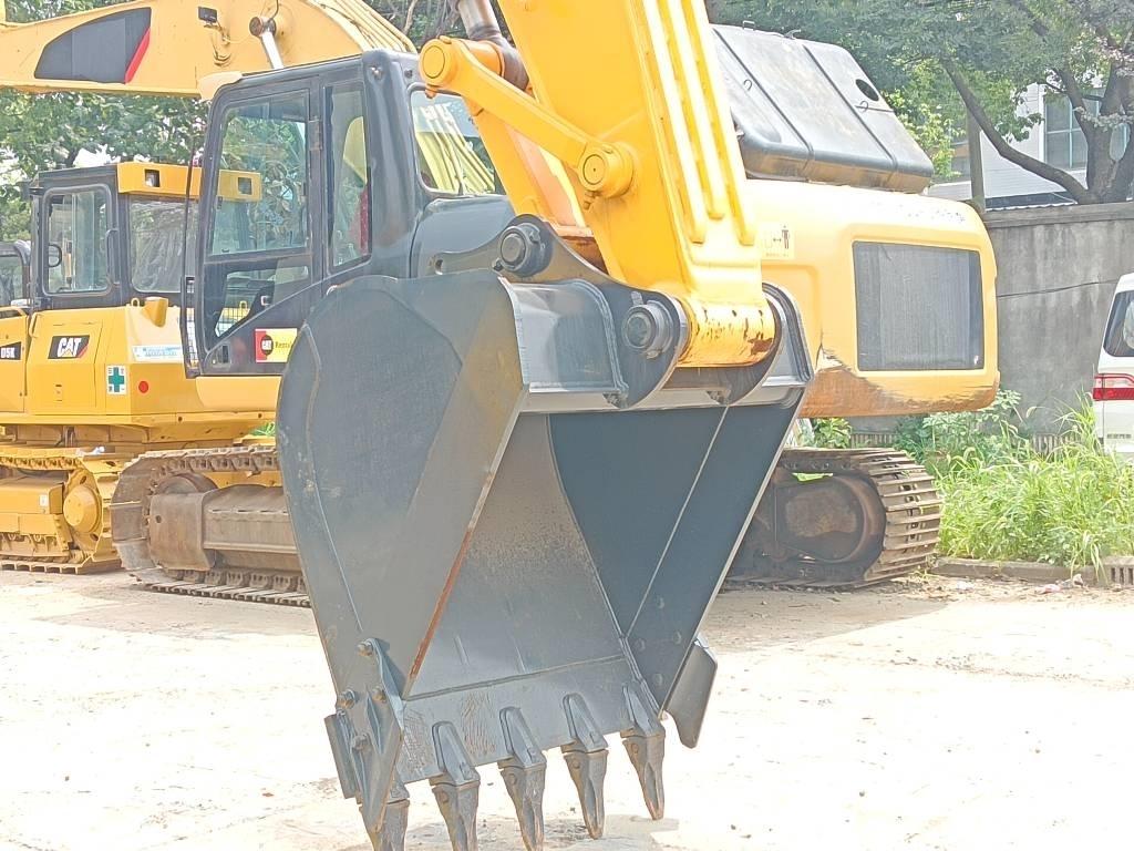Hyundai R220LC-9S Gravemaskiner på larvebånd