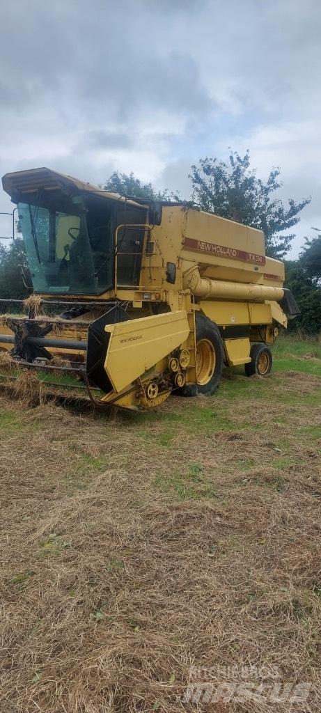 New Holland TX 34 Mejetærskere